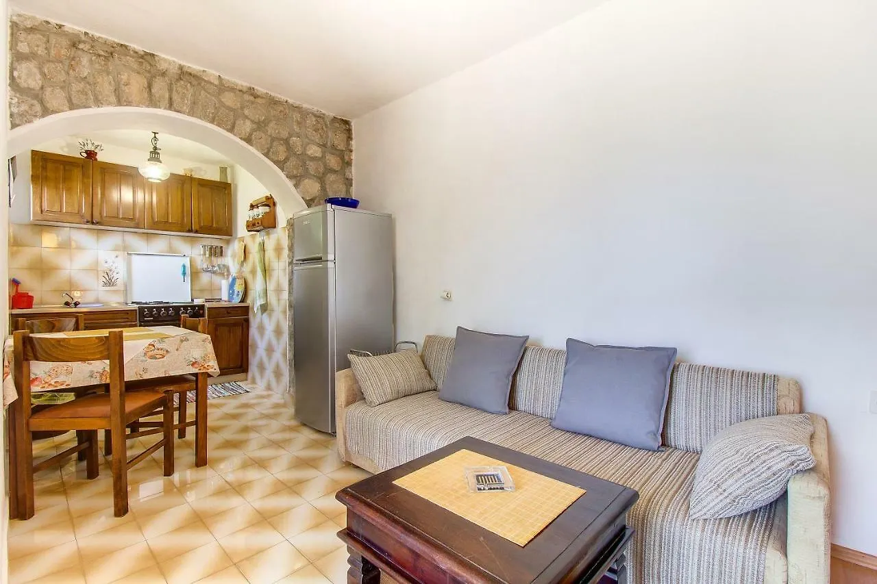 Apartments Anica Mali Losinj