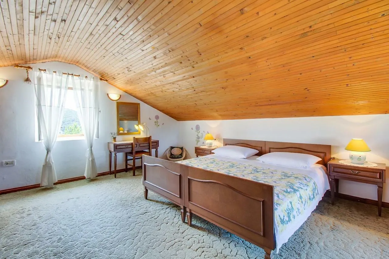 Apartments Anica Mali Losinj 0*,  Croatia