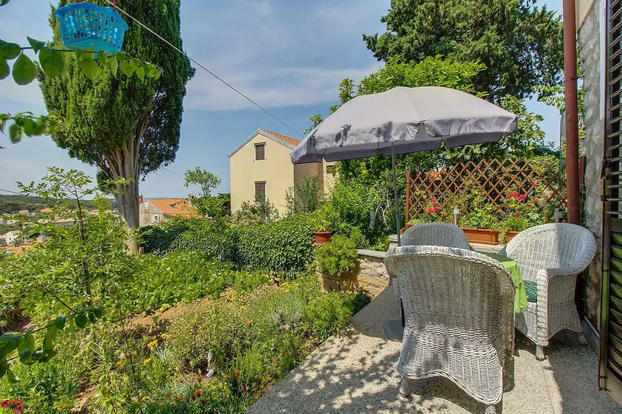 Apartments Anica Mali Losinj